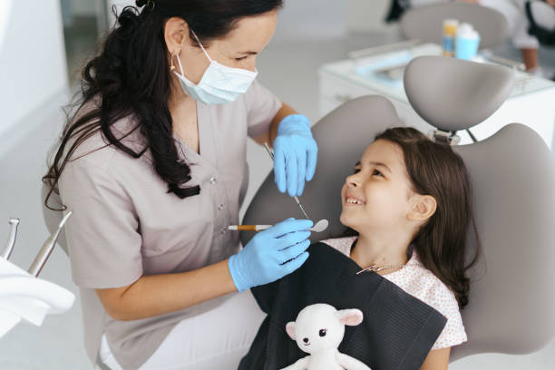 Best Emergency Dentist for Knocked-Out Tooth in Hampshire, IL